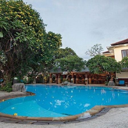 Oyo 2334 Melka Excelsior Hotel ซีงาราจา ภายนอก รูปภาพ