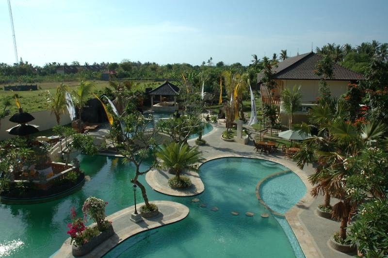 Oyo 2334 Melka Excelsior Hotel ซีงาราจา ภายนอก รูปภาพ
