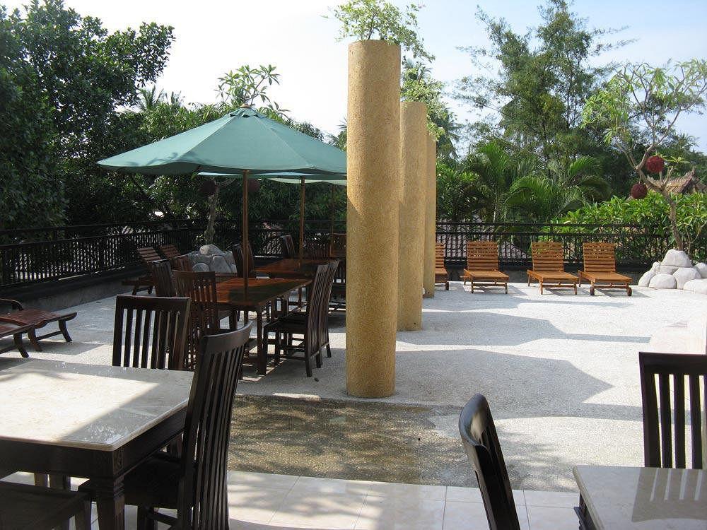Oyo 2334 Melka Excelsior Hotel ซีงาราจา ภายนอก รูปภาพ